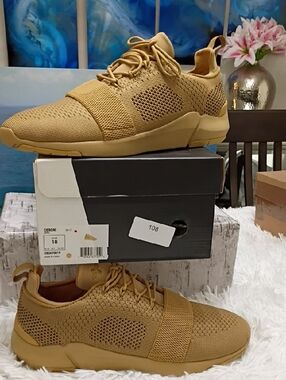 Creative Recreation Men's Sz 10 Knit Athletic Sneakers